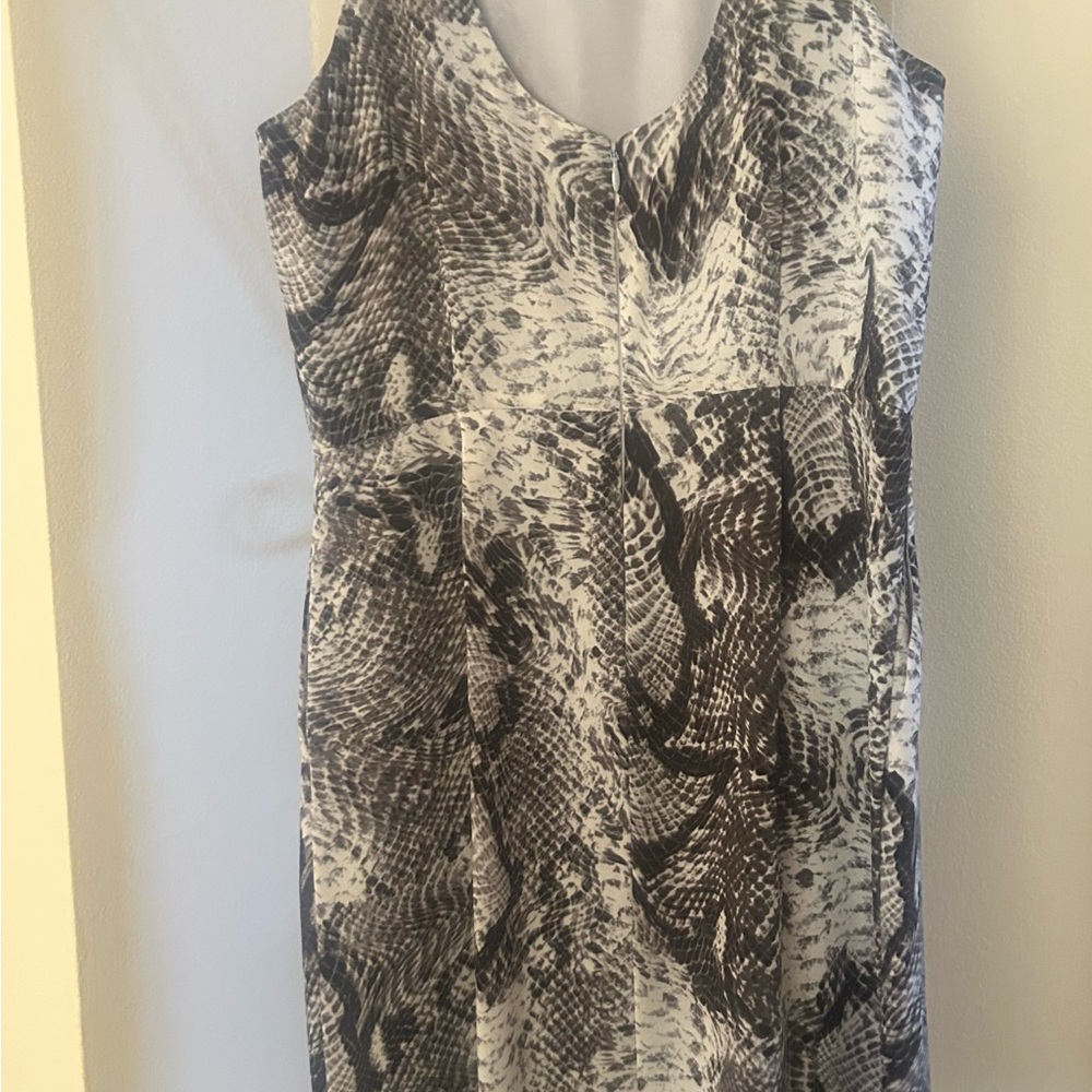 Black and white sleeveless dress.